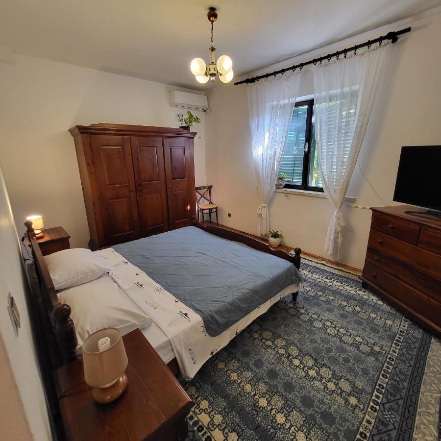 Studio Apartman Meljine Luaran gambar